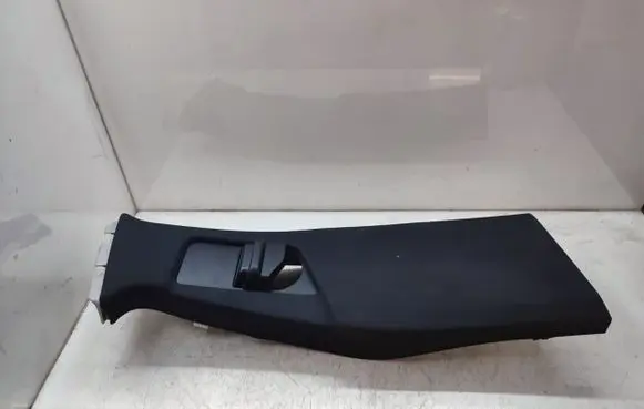 (B) pillar trim (top)