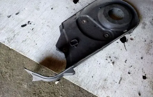 Audi A6 S6 C4 4A Timing belt guard (cover)