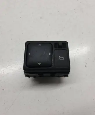 Nissan Pathfinder R51 Wing mirror switch 060901