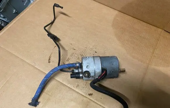 Audi A6 S6 C5 4B Brake power pressure regulator 8E0614175D 143226 147276