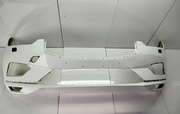 Volvo XC60 Front bumper 31425160