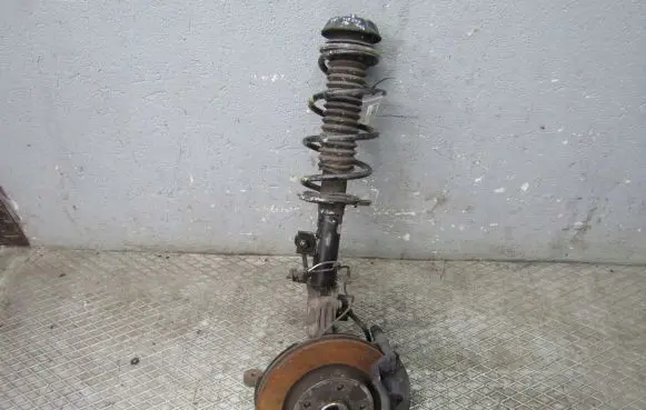 Suzuki SX4 S-Cross Front wheel hub spindle knuckle