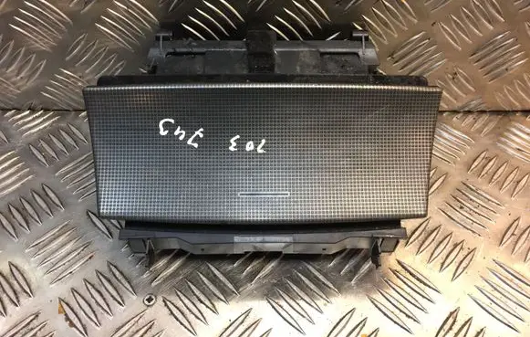 Mercedes-Benz C W203 Car ashtray 2036800852 A2036800852