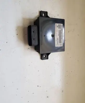 Volkswagen PASSAT B7 Power management control unit 3AA919041 0335651452 8ES01045240