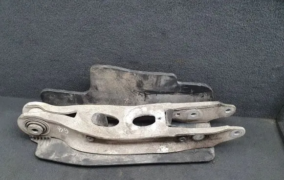 Audi A4 S4 B9 Rear control arm 8W0505311E 8W0505416D 8W0505311H