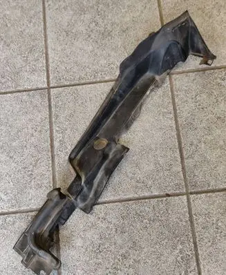 Audi A5 Fender end trim 8W6821169C 8W6821169