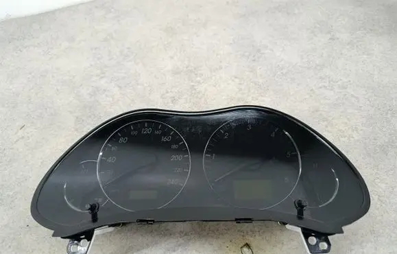 Toyota Avensis T250 Speedometer (instrument cluster) 8380005C00C
