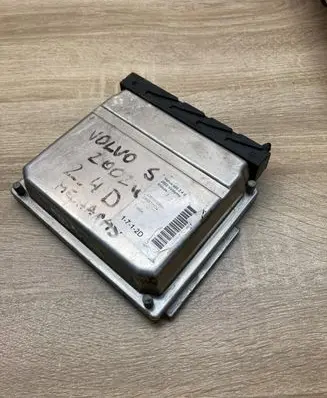 Volvo S60 Engine control unit/module ECU 08667710A 0281010319