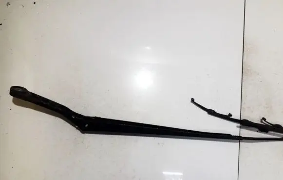 Nissan Almera Tino Front wiper blade arm 8446 4454