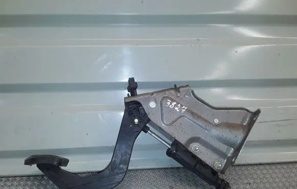 Volkswagen Crafter Clutch pedal A9062900212