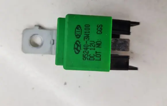 KIA Sportage Other relay 952403W100