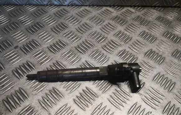 Fuel injector