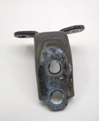 Honda CR-V Front door upper hinge