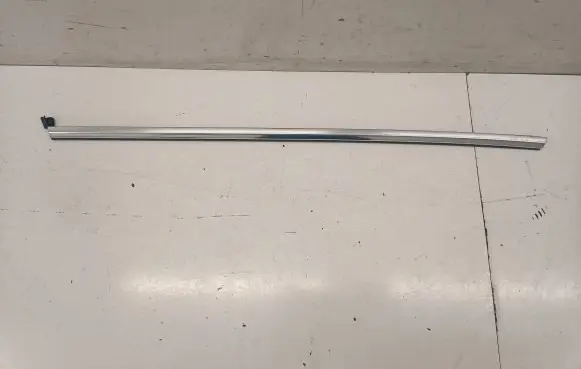 Volkswagen Arteon Shooting Brake Rear door glass trim molding
