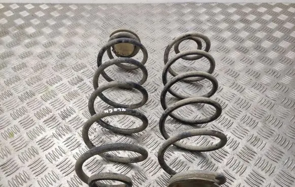Citroen C4 Grand Picasso Rear coil spring