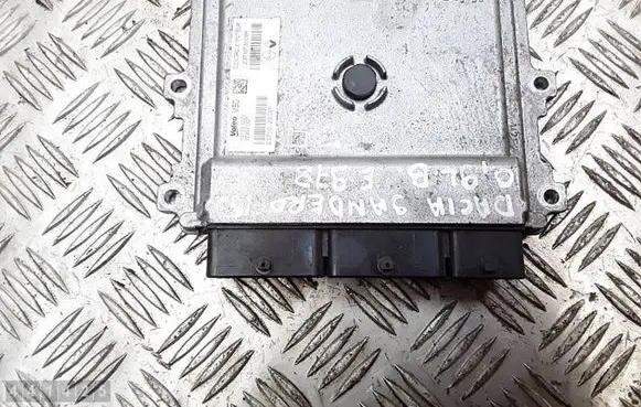Dacia Sandero Engine control unit/module V29030397A 237103008R