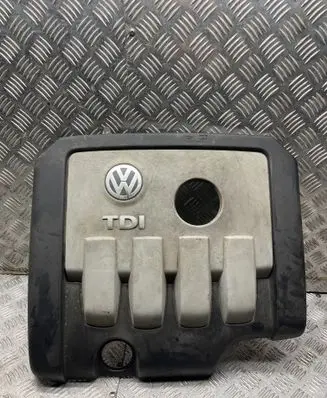 Volkswagen PASSAT B6 Engine cover (trim) 03G103925BF