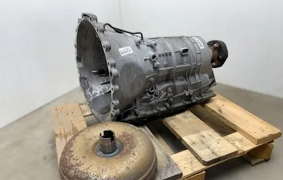 Jaguar XK - XKR Automatic gearbox 1068401171 6W837000BC