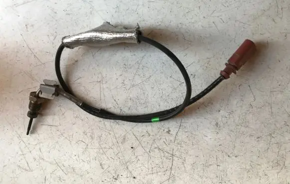 Audi Q3 8U Exhaust gas temperature sensor 03L906088CL