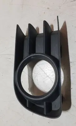 Front fog light trim/grill
