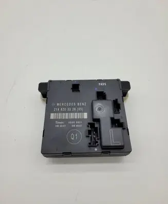 Mercedes-Benz CLS C219 Door control unit/module 2198203326