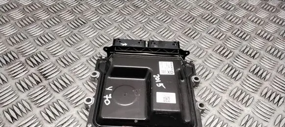 Volvo V70 Engine control unit/module 31312486