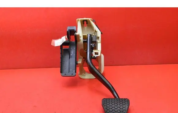 BMW 5 F10 F11 Accelerator throttle pedal 