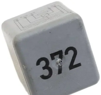 Volkswagen Golf IV Other relay 4D0951253 899309000