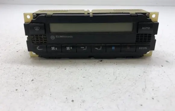Volkswagen PASSAT B5 Climate control unit 3B1907044A 5HB00761702