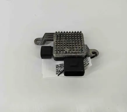 Hyundai Kona I Fan control module 25384G7000