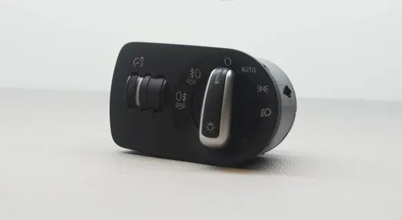 Audi Q3 8U Light switch 8X2941531AD