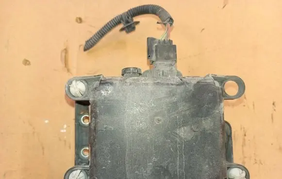 Peugeot 5008 Distronic sensor radar 9673046780