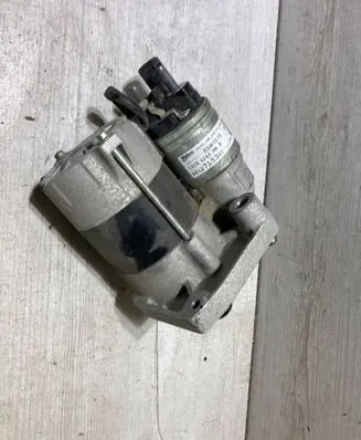 Citroen C3 Starter motor 9812715380