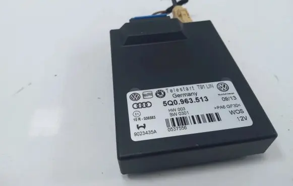 Volkswagen Golf VII Auxiliary heating control unit/module 5Q0963513