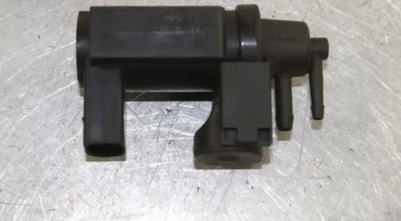 Audi A6 S6 C6 4F Turbo solenoid valve 059906628B