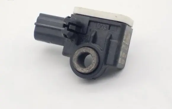 Ford Fusion II Airbag deployment crash/impact sensor GM5T14B006AA C83HA