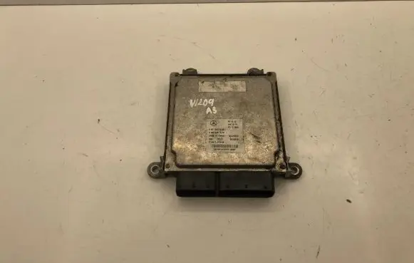 Mercedes-Benz C W204 Engine control unit/module A6519007500