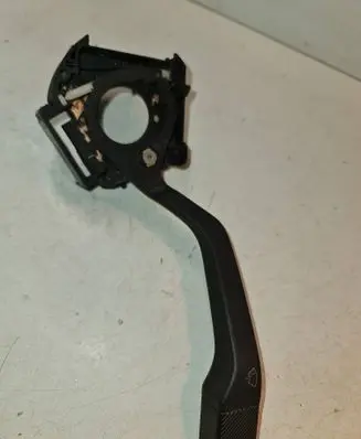 Volkswagen PASSAT B4 Wiper control stalk 357953519