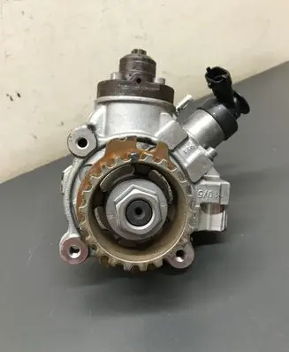 Citroen C4 Cactus Fuel injection high pressure pump