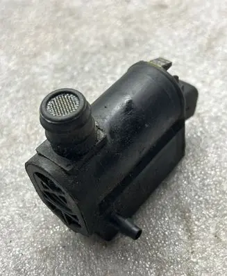 KIA Sorento Windscreen/windshield washer pump 98510FD100