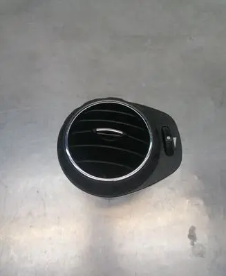 Alfa Romeo 147 Dashboard side air vent grill/cover trim