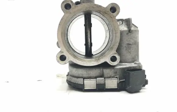 Mercedes-Benz Vito Viano W639 Throttle valve B289000726 289000726