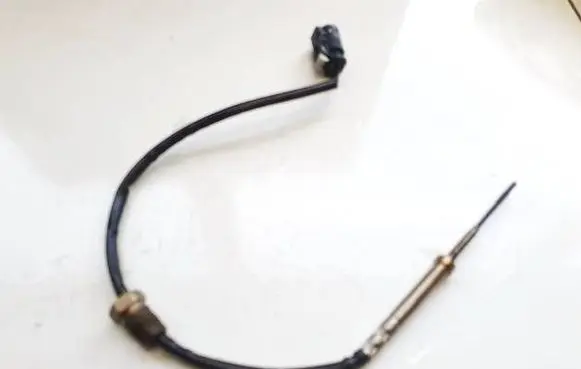 BMW 5 F10 F11 Exhaust gas temperature sensor 8570234 HU2657009080