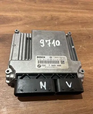 BMW 3 E90 E91 Engine control unit/module 7809000 1039S23979 030099811