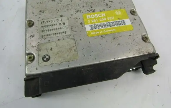 BMW 3 E30 Engine control unit/module ECU 0261200522