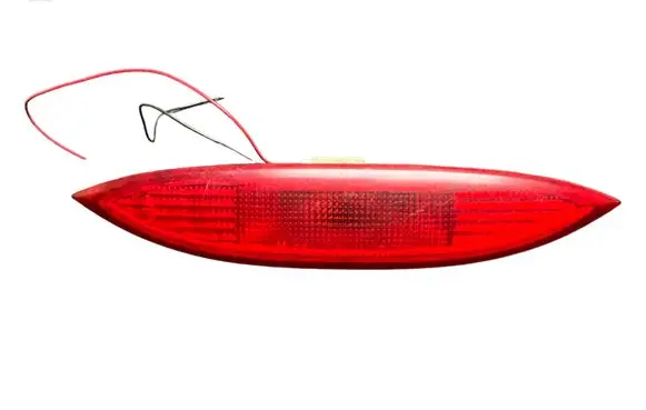 Nissan Note (E11) Third/center stoplight