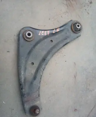 Nissan Leaf I (ZE0) Front lower control arm/wishbone