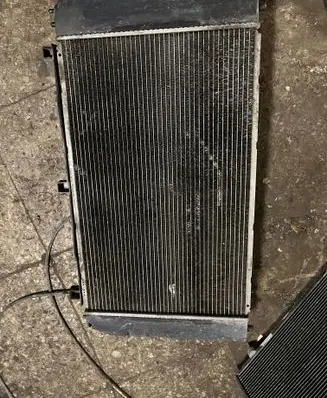 Toyota Corolla E120 E130 Coolant radiator MN422133