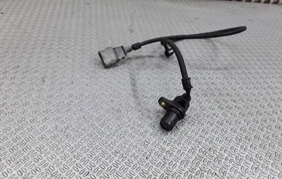 Audi A6 S6 C5 4B Crankshaft position sensor 0261210177