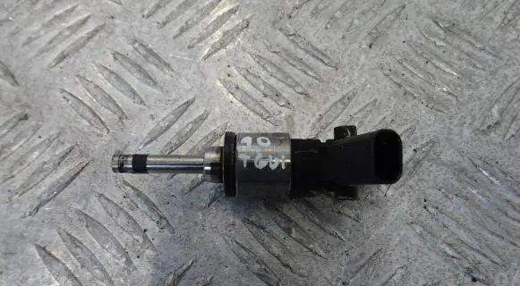 Hyundai i20 Active Fuel injector 35310-07100